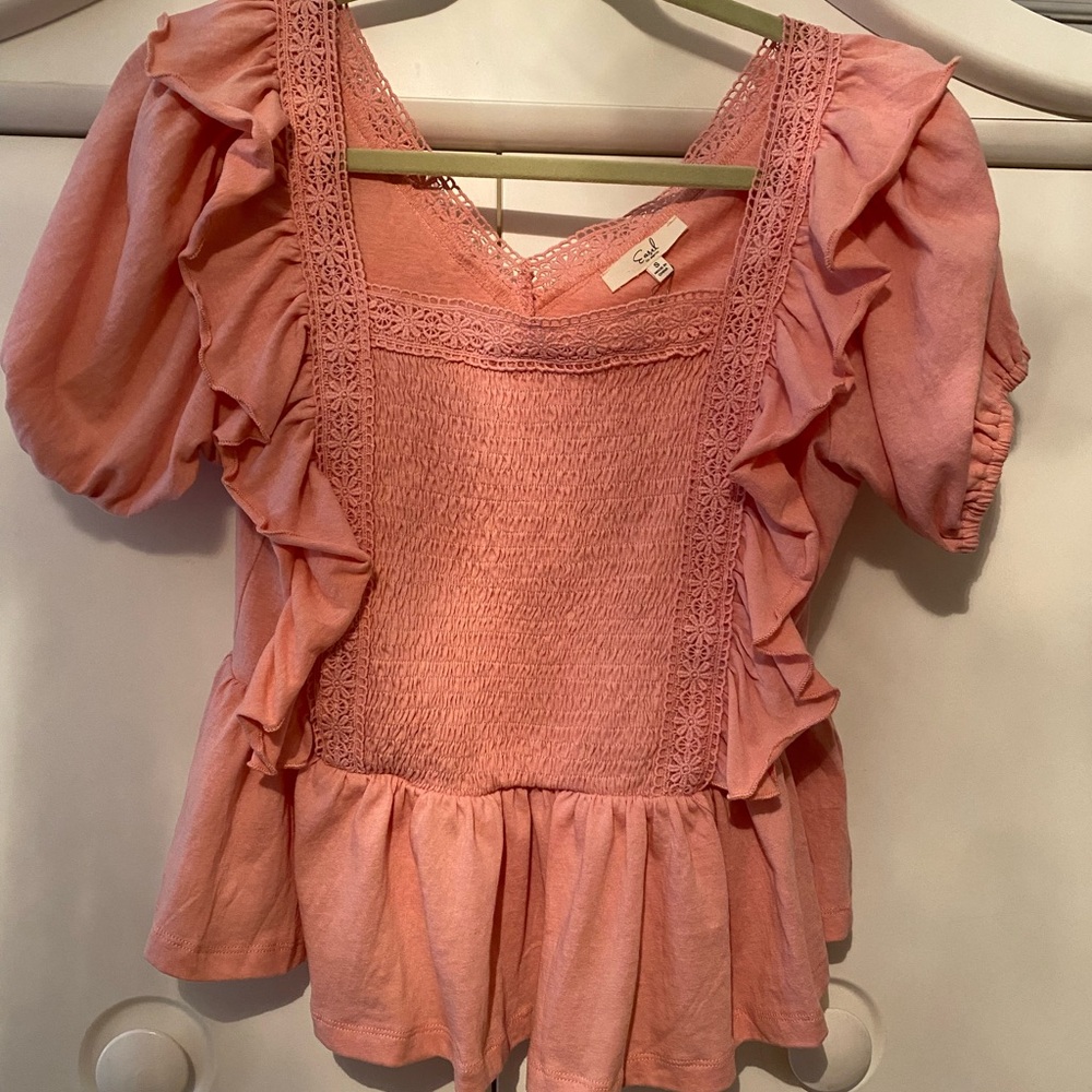 Easel Pink Lace Trimmed Women's Top boho FLOWY